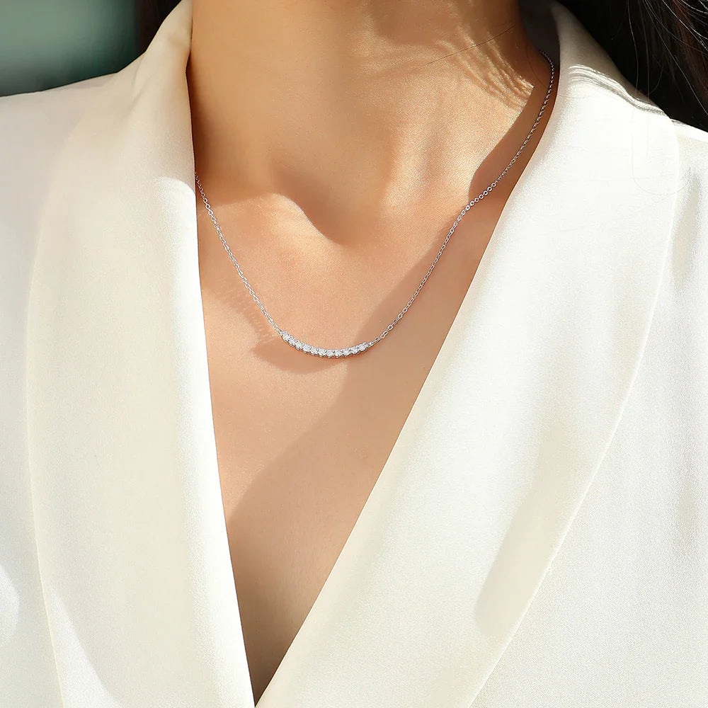 2.6mm Full Moissanite Necklace S925 Sterling Silver Plated 18k White Gold Smile Necklaces for Women Birthday Gift