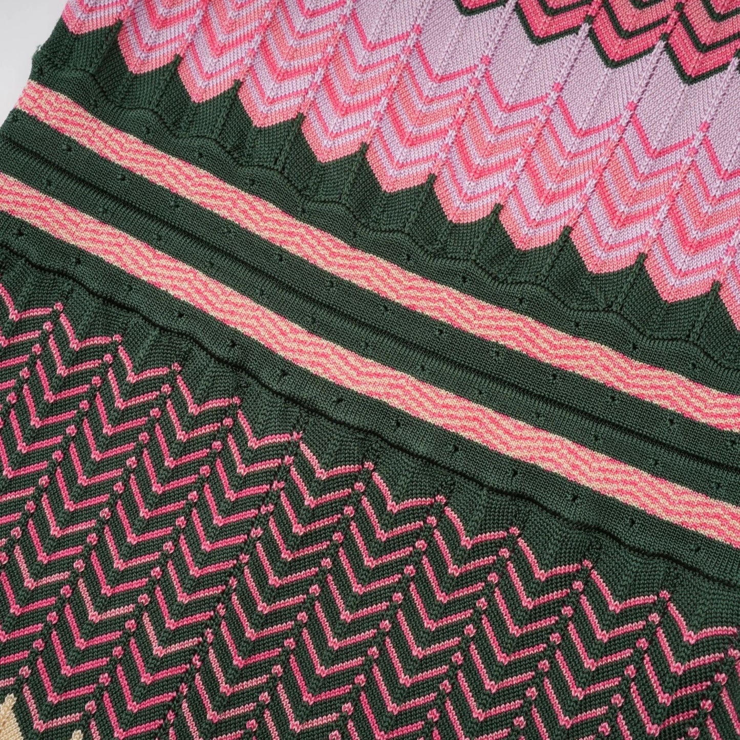 Luxury Brand Design Knitted Zigzag High Elasticity Color Sleeveless Long Maxi Dress Women Arab Africa Popular Boho Lady Skirt