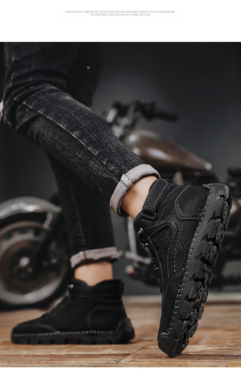 Men's Hand-stitched Boots Plus-size Casual Shoes Comfortable Soft Ankle Boots Outdoor Non-slip Wear Boots