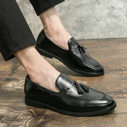 Size:38-46 American Academy Style Fringe Loafers for Men Men's Bottoms Casual Shoes Outdoor Fashion Blue Patent Leather Shoes