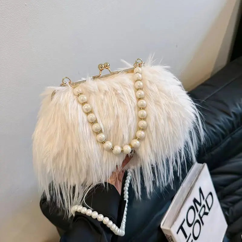 Luxury Faux Fur Evening Bag Pearl Chain Trendy Long Tassel Plush Shoulder Bag Large Capacity Tote Wedding Handbag XA48ZZ