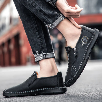100% cowhide New large-sized men's boots Fashionable casual thick-soled breathable men's shoes Outdoor sports Chelsea boots