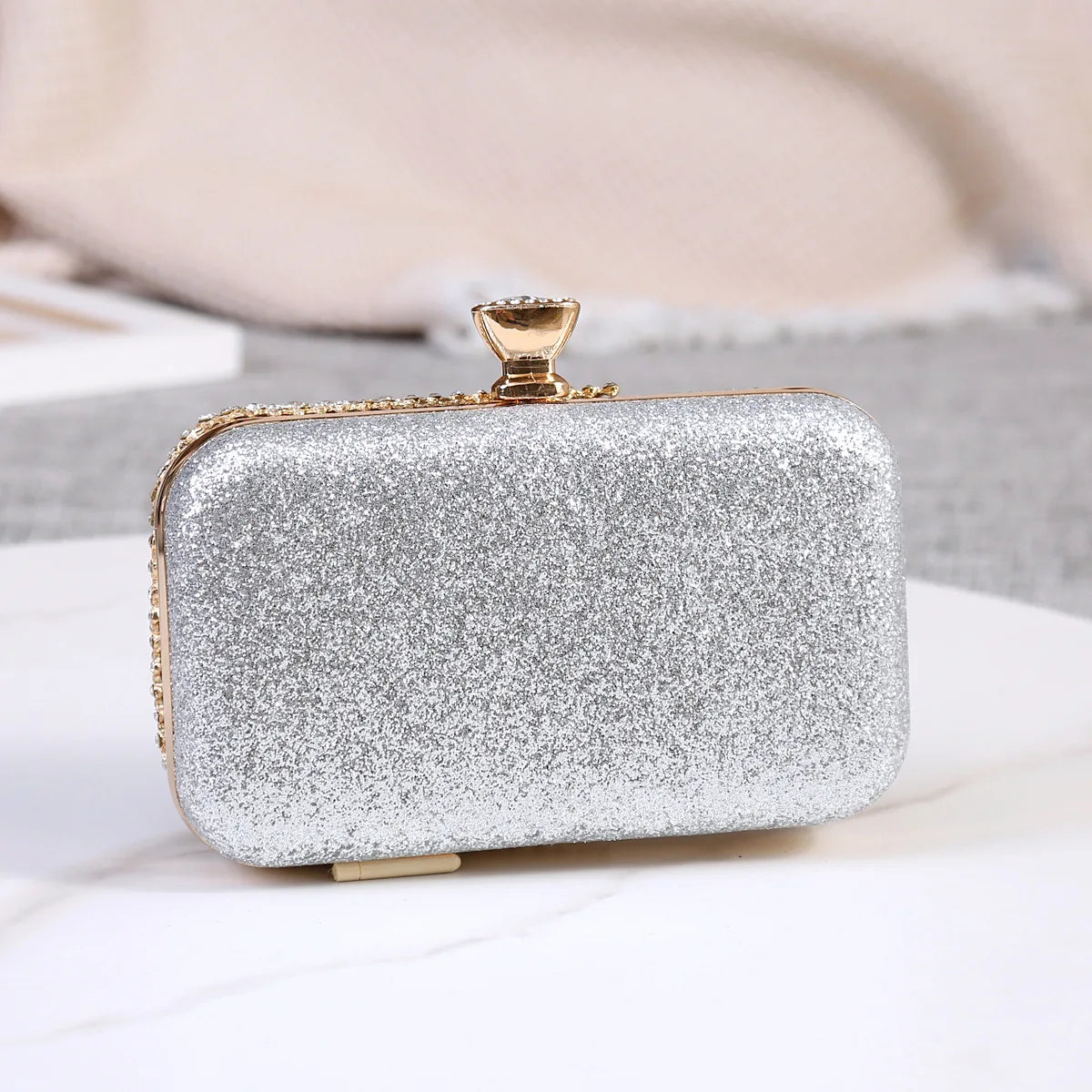 Rhinestone Women Bags Hollow Out Style Crystal Evening Bag Chain Shoulder Handbags Luxury Party Wedding Day Clutch Purse Handle