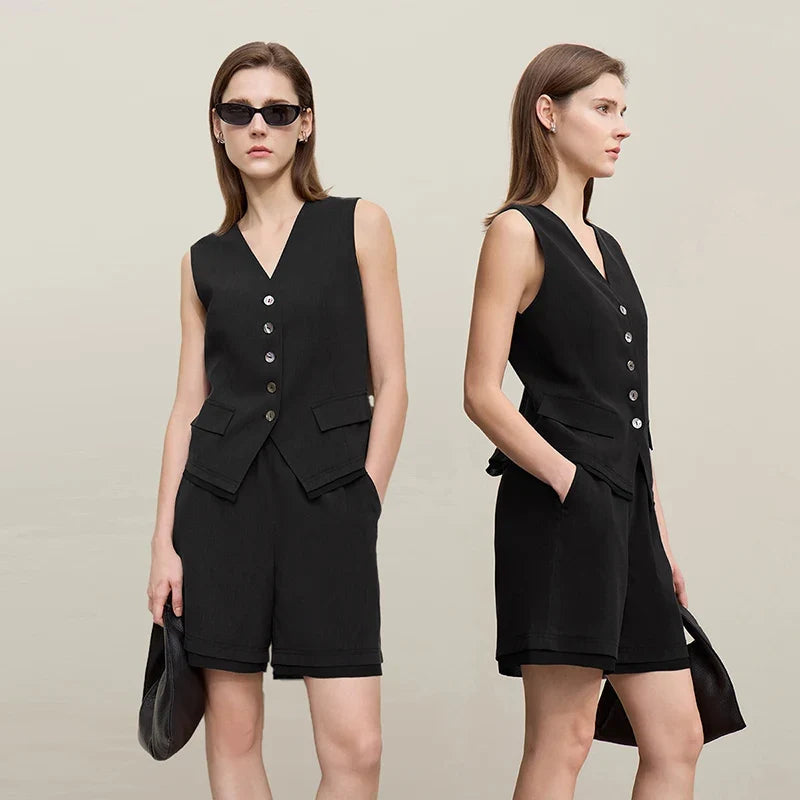 Women's Vest 2026 Summer New Casual Sleeveless Short Jacket Versatile Office Separate Straight Women's Shorts 12622042