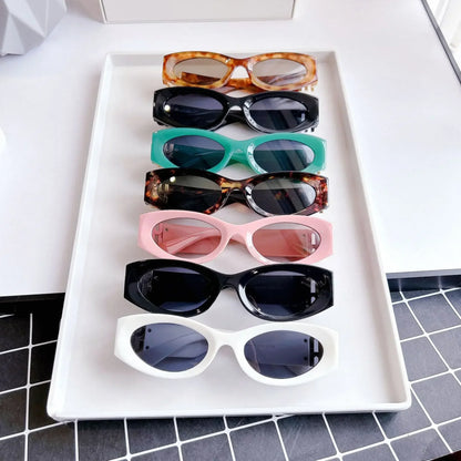 New Cat Eye Retro Fashion Sunglasses for Women Ins UV400 Vintage  UV400 Sun Glasses Gafas De Sol Vintage Sunglass Para Mujer
