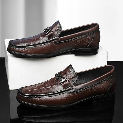 High Quality Round Toe Breathable Loafers Fashionable Brand Men's Comfortable Crocodile Patterned Casual Cowhide and Bean Shoes
