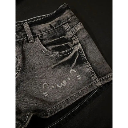 2026 Summer New Cute Hot Diamond Denim Low Waist Super Shorts Female Slim Black Gray Tight Y2k Shorts Hot Pants