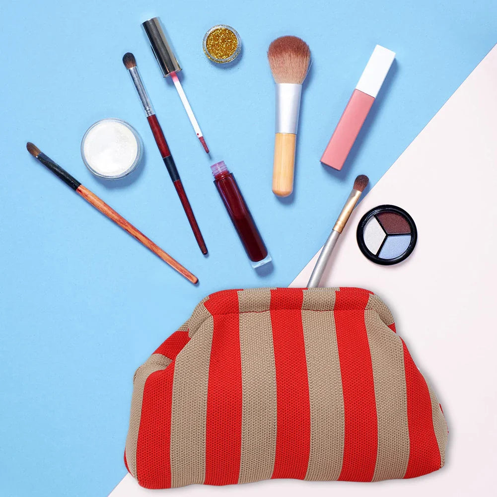 Summer Beach Clutch Bag Contrast Color Small Crochet Handbag Knitting Dumpling Clutch for Women Cute Cloud Casual Colorblock Bag