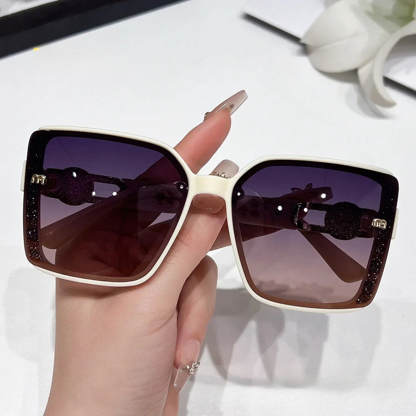 New High Quality Fashion Polarized Sunglasses Women  Vintage Square Sun Glasses Female Ladies Gafas De Sol UV400 Glasses Men
