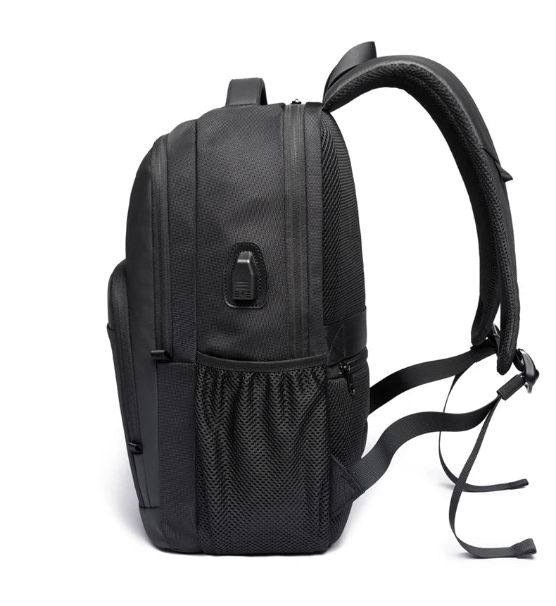 Travel Waterproof Backpack with USB Charging Port Fit 15.6 Inch Laptop Backpacks for Men and Women, Teenager School Bags