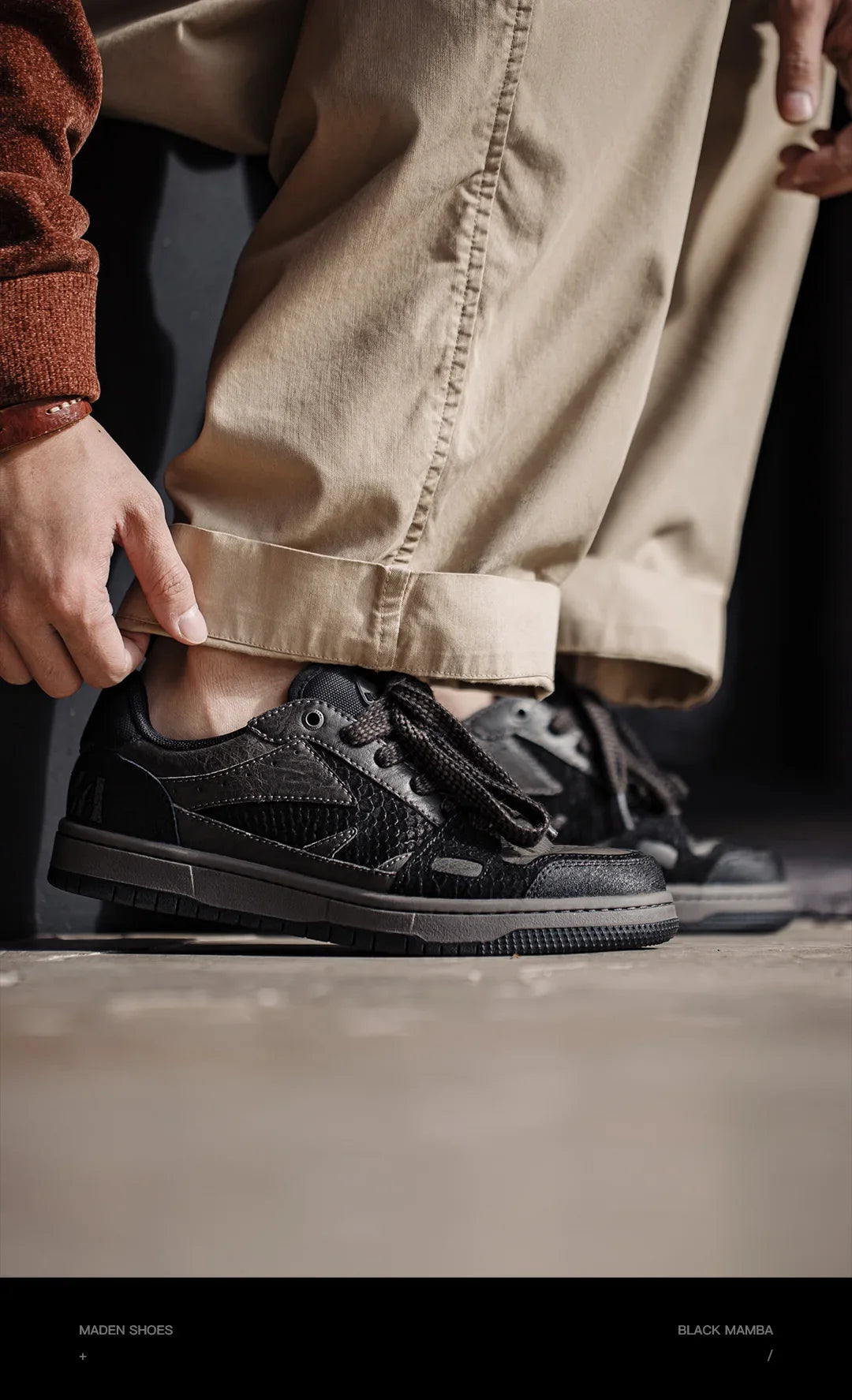 Casual Snake Year Black Mamba Men's Sneakers Low-Top Flat Sole Versatile Black Shoes for Spring Autumn Skateboarding Shoes