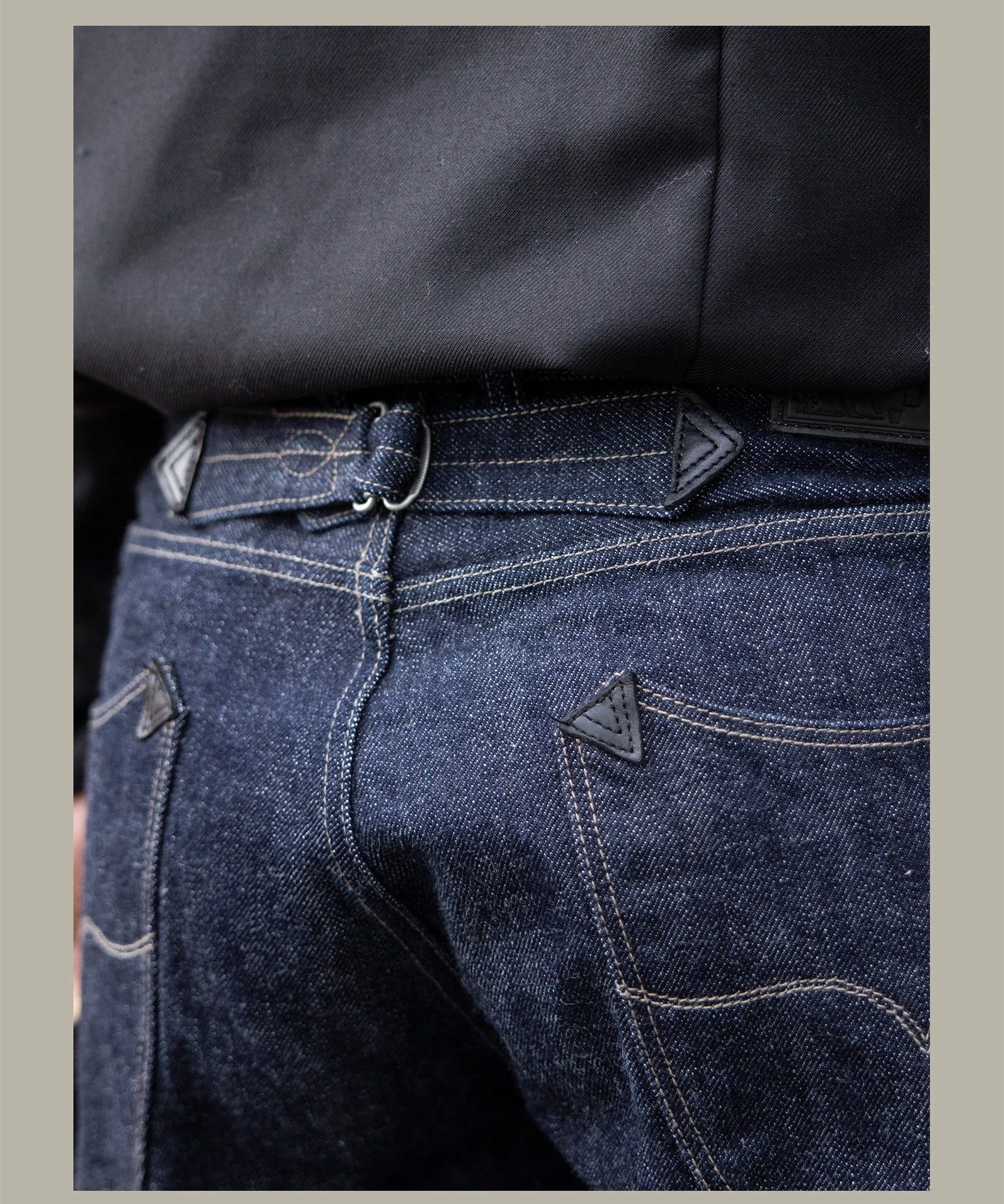 Red Tornado NOIR 18oz Indigo Selvedge Denim Jeans One-wash with Cinch-Back and Arcuate Stitching