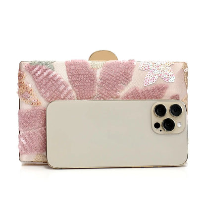 Random Pattern Women's Floral Pattern Clutch Bag, Fashion Retro Sequin Embroidery Floral Chain Evening Bag, Mini Box Bag For Par