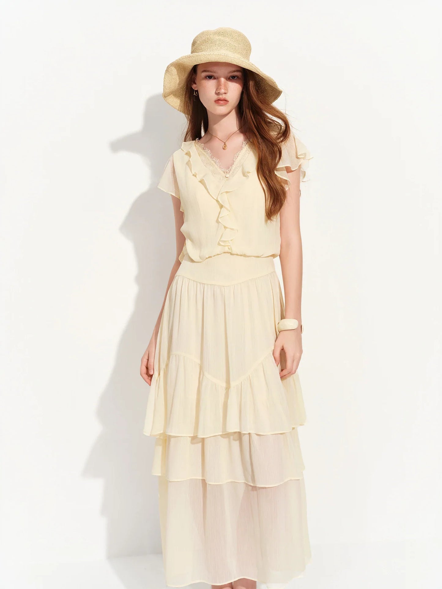 2026 Summer Women‘s Tiered Ruffle Lace Trim Chiffon Long Short Dress Flowy Smocked Maxi for French Romantic Coquette Style