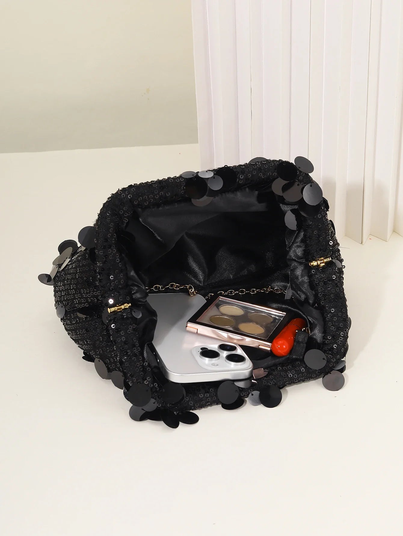 Dinner bag Fashion sequin messenger bag Women's simple handbag, large sequin clutch bag Versatile chain shoulder messeng  bag