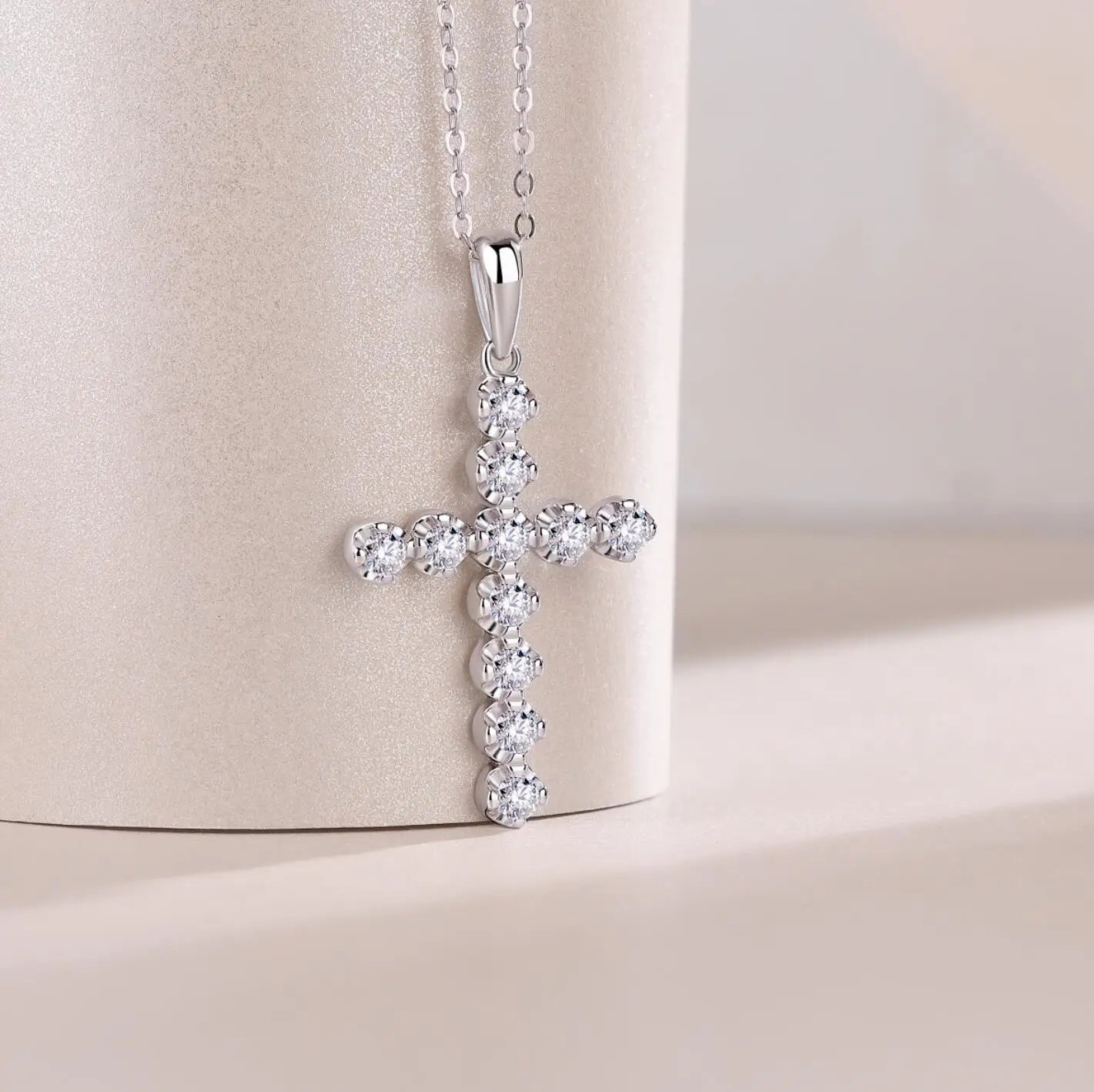 Moissanite Cross Pendant Necklace Original S925 Sterling Sliver Plated 18k White Gold Jesus Cross Necklace Jewelry For Men/Women