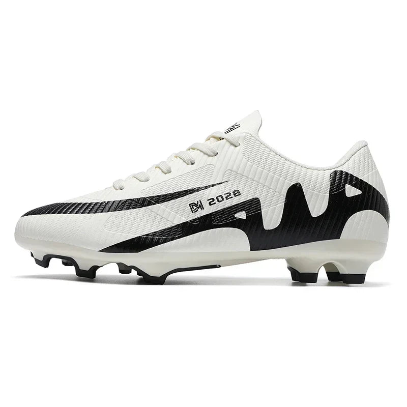 High Quality New Mens Soccer Shoes Society Ultralight Turf Soccer Cleats Kids Sneakers Training Football Boots Chuteira Campo