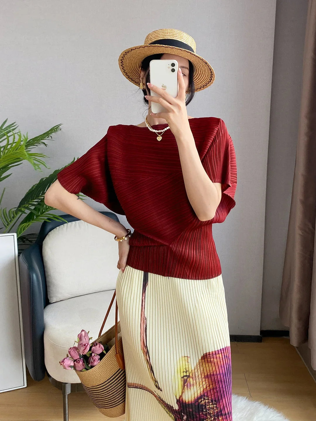 Miyake Pleated Top 2026 New Round Neck Short Sleeve Batwing T-Shirt Women Summer Lightweight Vacation Travel Women's Clothing