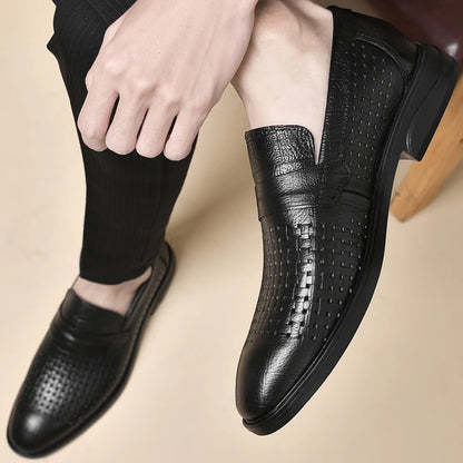 Italian Mens Casual Leather Outdoor Shoes Breathable Casual Hollow Out Men's Soft Bottom Shoes Comfy Flat Designer Walking Shoes