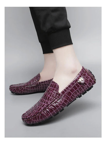 Patent Leather Loafers for Men, Crocodile Pattern, Korean Style, Trendy, Popular Casual Leather Shoes, Slip-On Loafers, Lazy Shoes