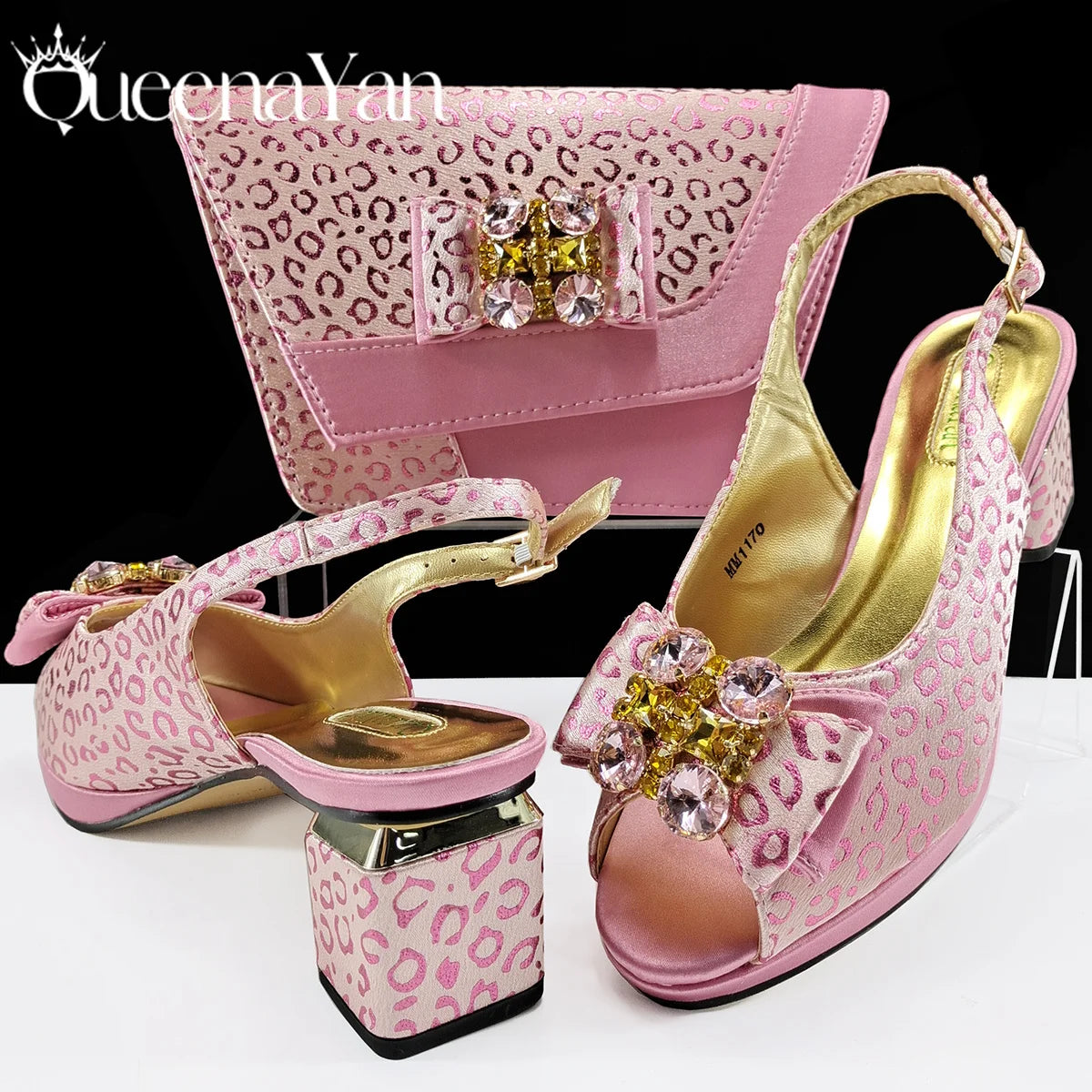 2025 Charming Fusion: Elegant Hand-Packed Square Heels for Delicate Evenings