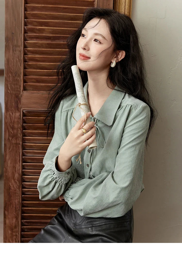 Vintage Green Blouse Women French Lapel Bow Lace-up Top 2025 Autumn Sweet Shirt Sleeve Outwear Commute Shirts MXD44C0337