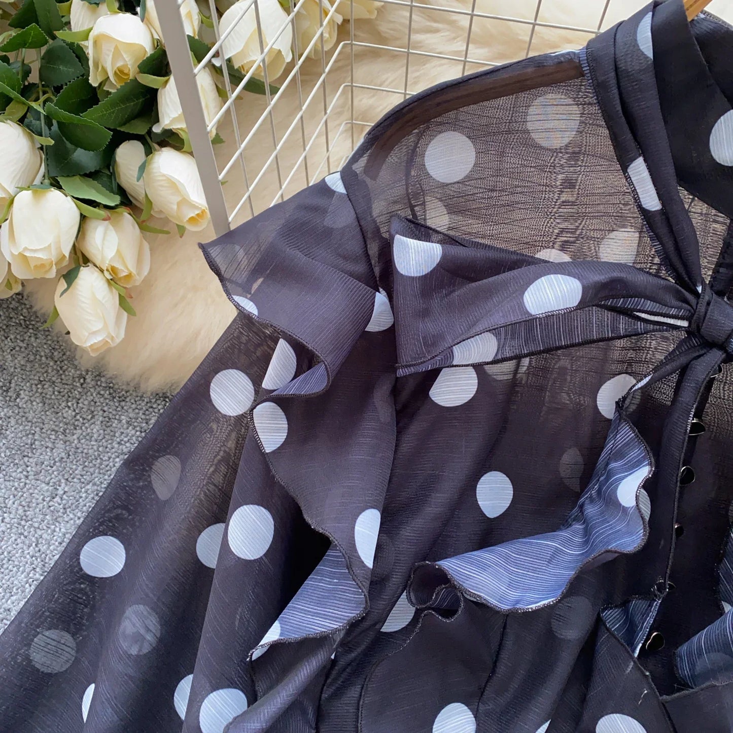 Spring Chiffon Polka Dot Blouse Women Bow Collar Long Lantren Sleeve Fashion Casual Streetwear Basics Loose Thin Tops