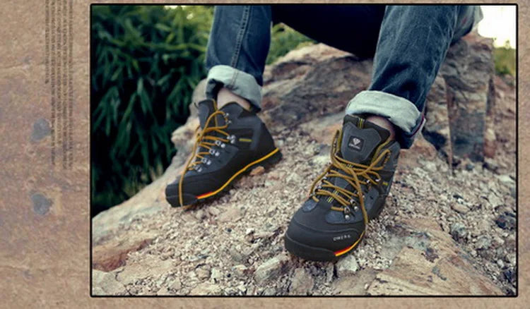 2026 Men Outdoor Ankle Boots Waterproof Sports Shoes Mountain Climbing Classic Footwear Leather Sneakers Hiking Boots Fashion