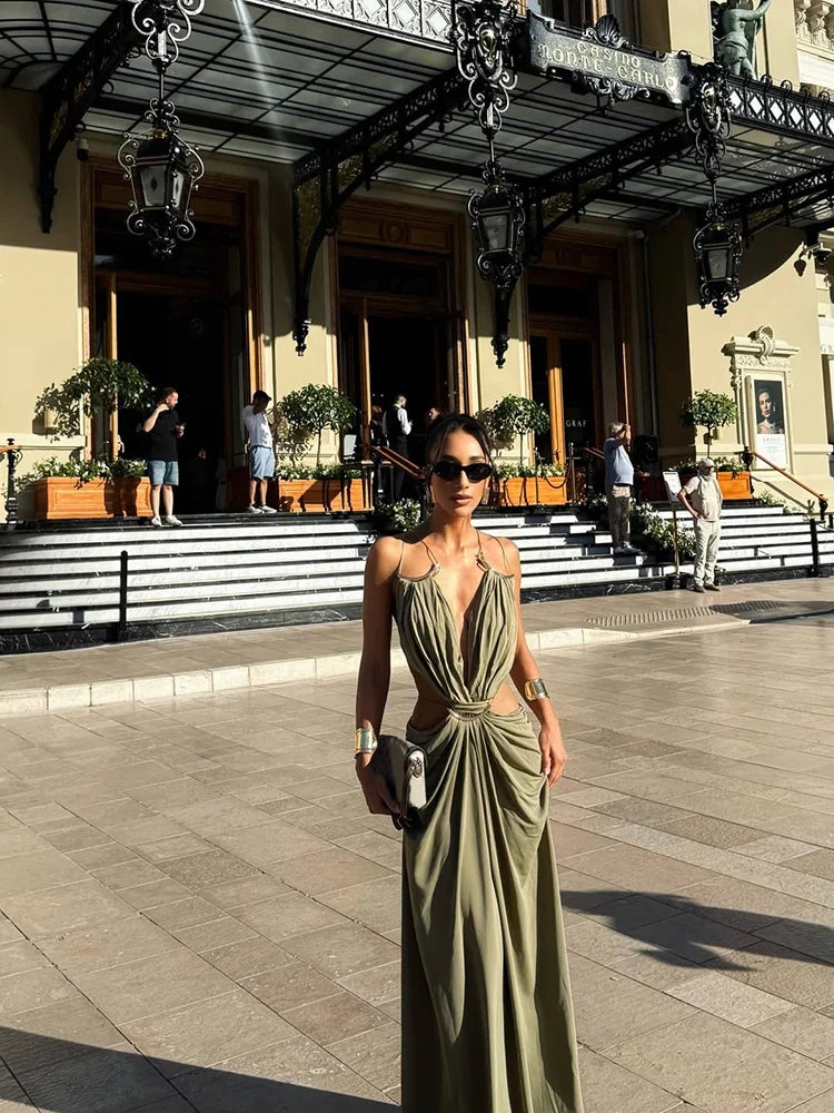 Sexy Halter Strap Long Dress Deep V Pleated Waist Recessed Backless Slim Fit Robe 2026 Summer Vacation Seaside Elegant Lady Gown