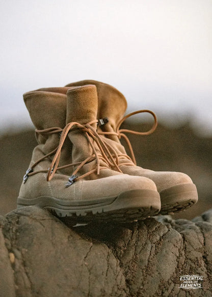 Men's Vintage High-top Desert Boots Outdoor Cowboy Boots Indestructible Work Shoes Winter Safety Shoes