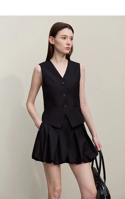 Women's Vests 2026 Autumn New Versatile V-neck Tailored Waist Vest Women's Single Breasted Short Sleeveless Top 12641036