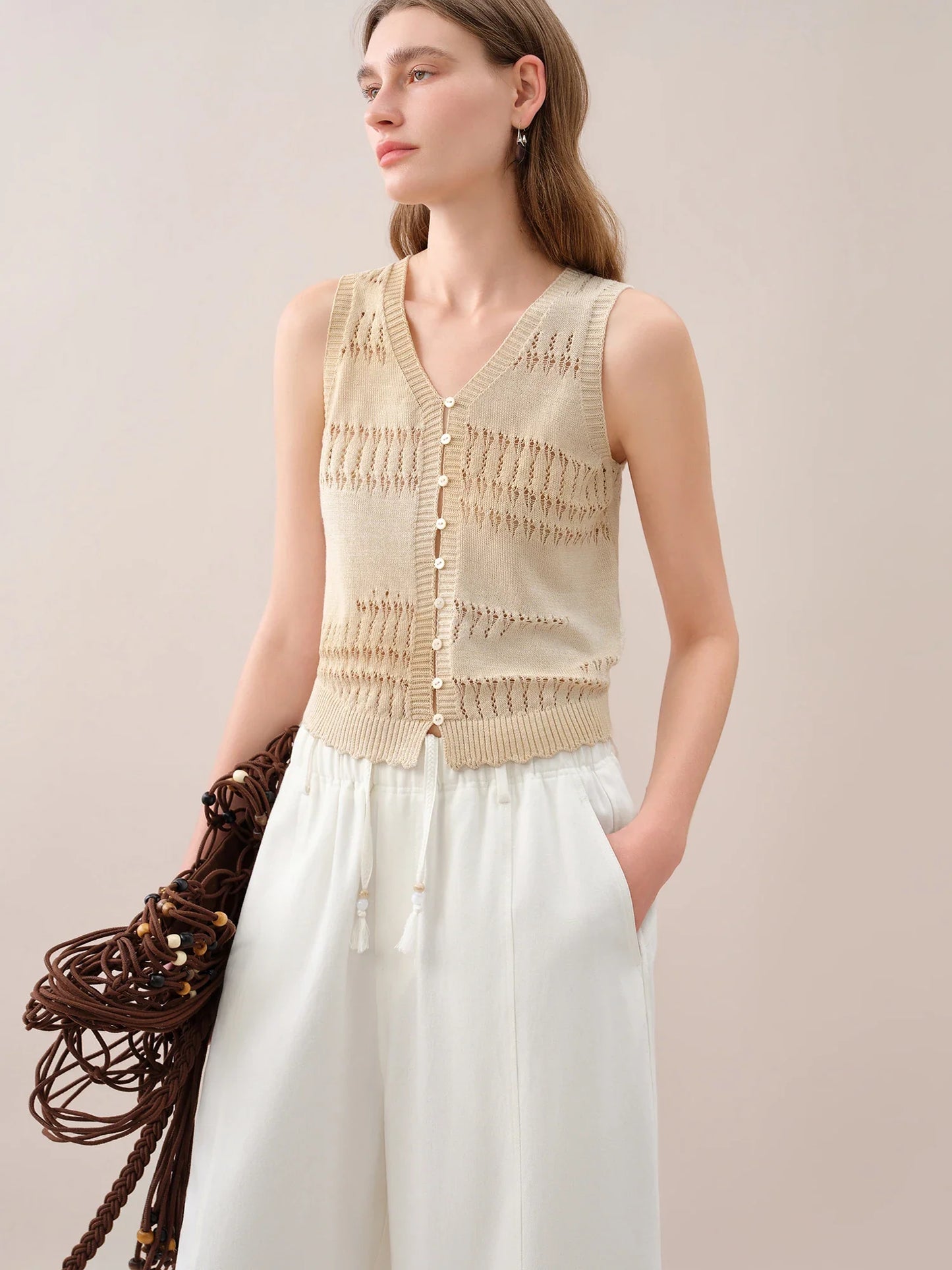 2026 Summer Women's Relaxed Fit Knitted Vest - Vacation Style Sleeveless Top for Resort Outings