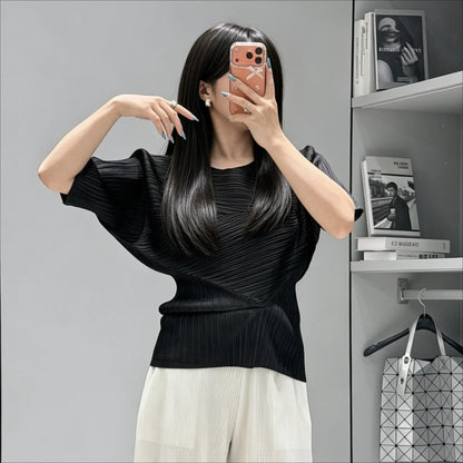Miyake Pleated Top 2026 New Round Neck Short Sleeve Batwing T-Shirt Women Summer Lightweight Vacation Travel Women's Clothing