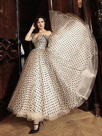 Vintage Princess Dot Tulle Prom Dresses Off the Shoulder Tea Length Short Sleeves Formal Evening Party Gowns Customized