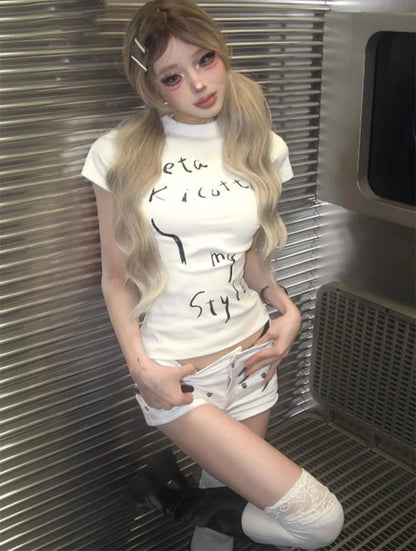 Sexy Low Waist Y2K Denim Shorts for Women Harajuku Design Gothic White Jean Shorts Popular Clubwear Hot Girl Ultrashort Jeans