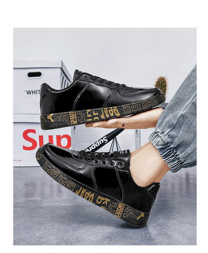 New Gold Sneakers Couple Shoes Luxury Casual Glitter Sneakers Men Hip-hop Streetwear Skateboard Shoes Men Flat Designer Footwear