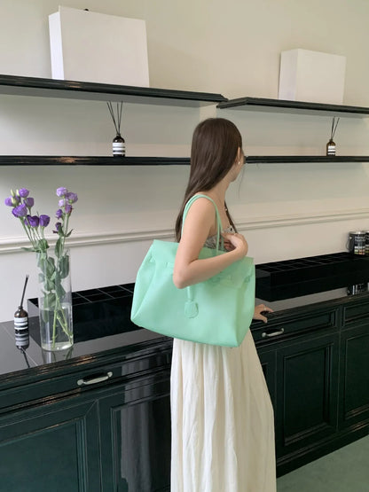 Famous Designer Elegant Handbags For Ladies Leather Tote Bags Shoulder Strap Classic Style Popular