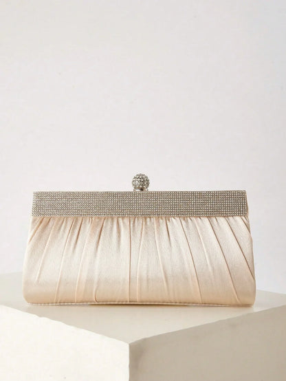 Fashionable, elegant, sparkling rhinestone women's clutch, evening bag, party bag, exquisite and charming ball banquet bag.