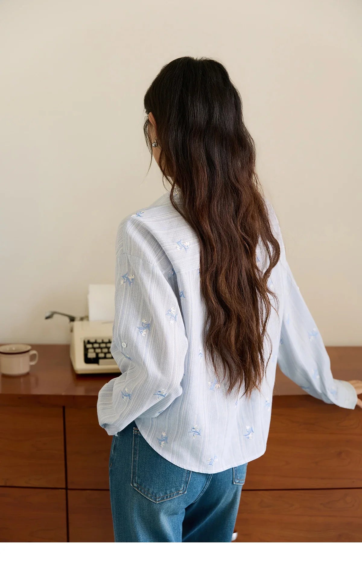 Long Sleeve Shirts for Woman 2025 Autumn Retro Blue Single-breasted Blouse Floral Embroidery Casual Tops MXE45X2495