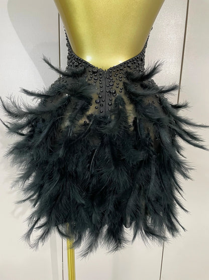 Women Luxury Rhinestones Pearls Feathers Halter Backless Short Dress Women Sexy Celebrate Birthday Dress Nightclub Stage Costume