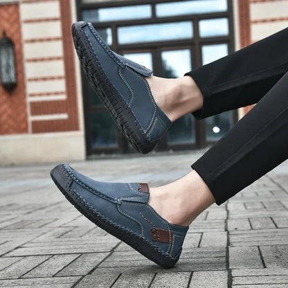 New Soft Men Loafers Slip On Leather Casual Shoes For Men Moccasins Plus Size 38-48 Flats Sneakers Men Handmade Design Man Shoes