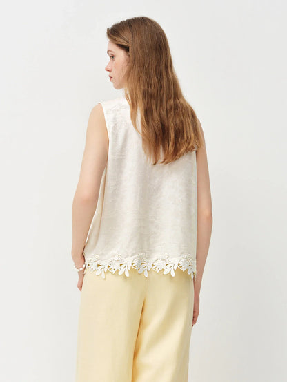 2026 Spring Women's Oriental-Inspired Lace Panel Sleeveless Blouse - Stand Collar with Frog Closure Elegant Top for Daily