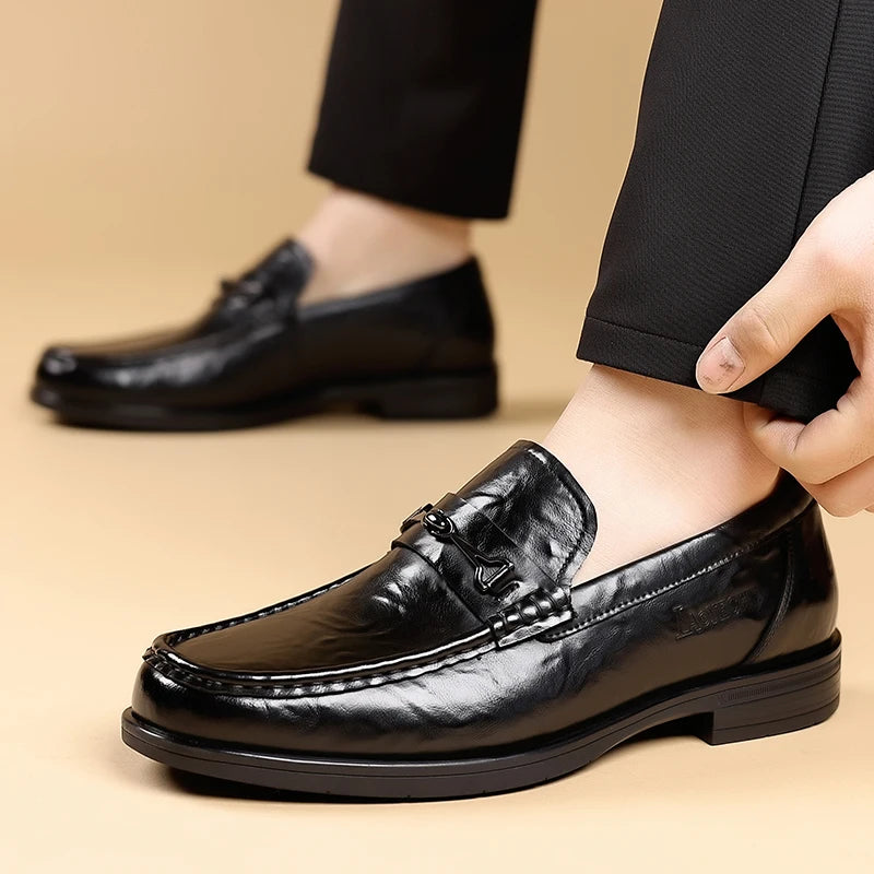 Fashion Style Man Casual Shoes Comfortable Luxury Loafers Leisure Walk Men Slip on Flats All-match Male Business Shoes Moccasins