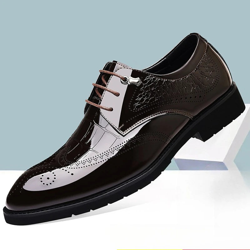 Lace Designer Fashion Business Casual Shoes for Men Spring Summer New Patent Leather Shoes Male Solid Color Wedding Shoe Man