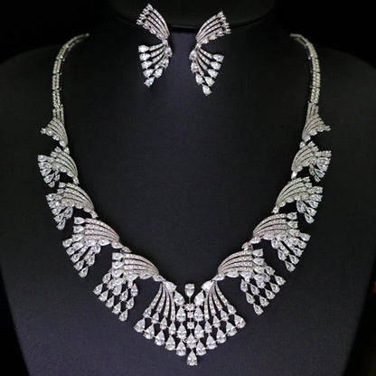 New White cubic zirconia Necklace Set Retro Palace Style Jewelry Women's Dress Decoration Suitable for Wedding Ball Bride Gift