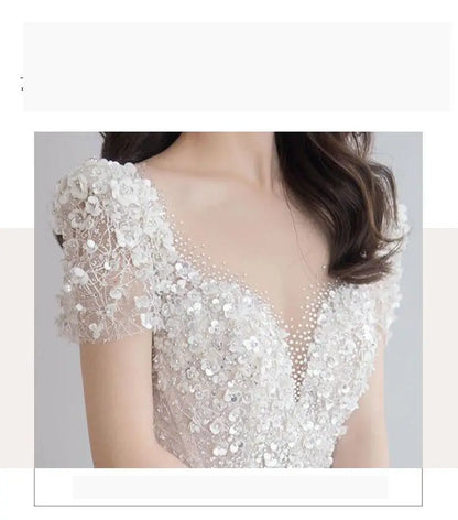 Luxury Short Sleeve Wedding Dress 2026 New Bridal Dress V Neck Beading Shinning Ball Gown Sweep Train Vestido  Noiva Customized