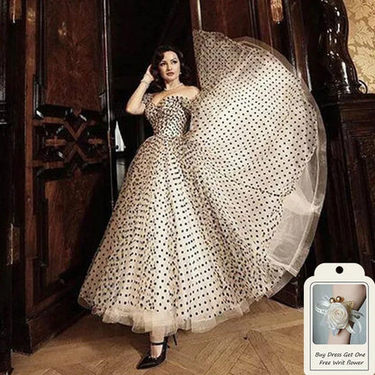 Vintage Princess Dot Tulle Prom Dresses Off the Shoulder Tea Length Short Sleeves Formal Evening Party Gowns Customized