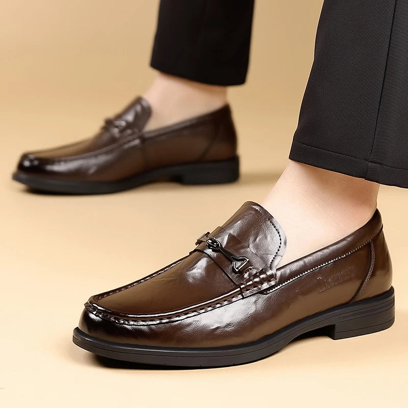 Fashion Style Man Casual Shoes Comfortable Luxury Loafers Leisure Walk Men Slip on Flats All-match Male Business Shoes Moccasins