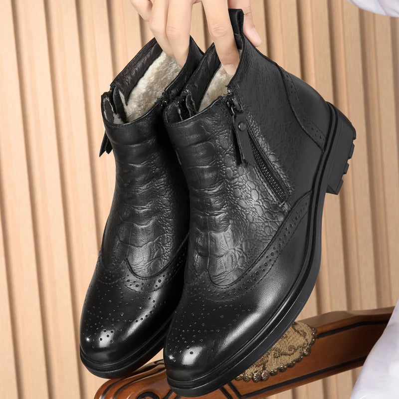 2025 Men Winter Plush Snow Boots Genuine Leather Men Side Zipper Ankle Boots Fashion Men Casual Low Top Shoes All-match Men Shoe