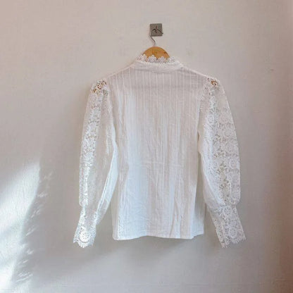 Vintage Solid White Lace Blouse Shirts Women New Korean Button Loose Shirt Tops Female Hollow Casual Ladies Blouses Blusas